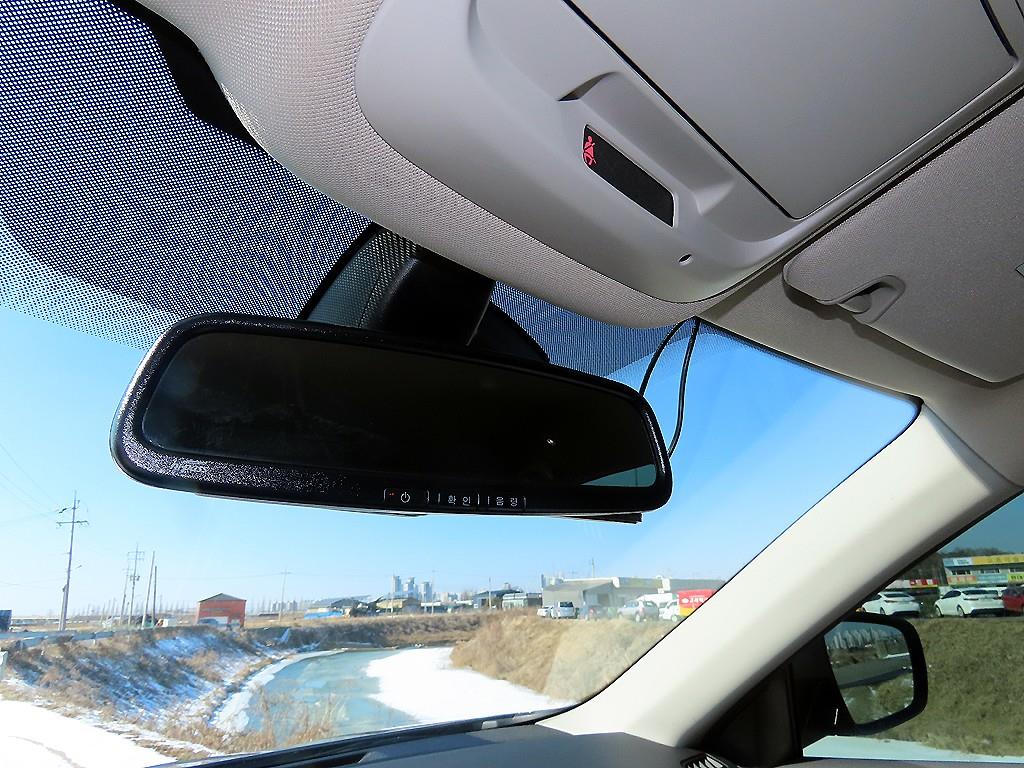 SAMSUNG QM6 - Vista 12