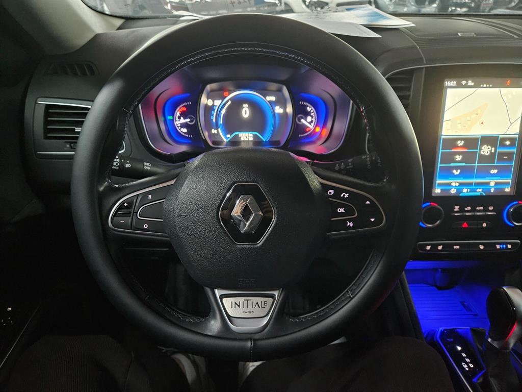 SAMSUNG QM6 - Vista 8