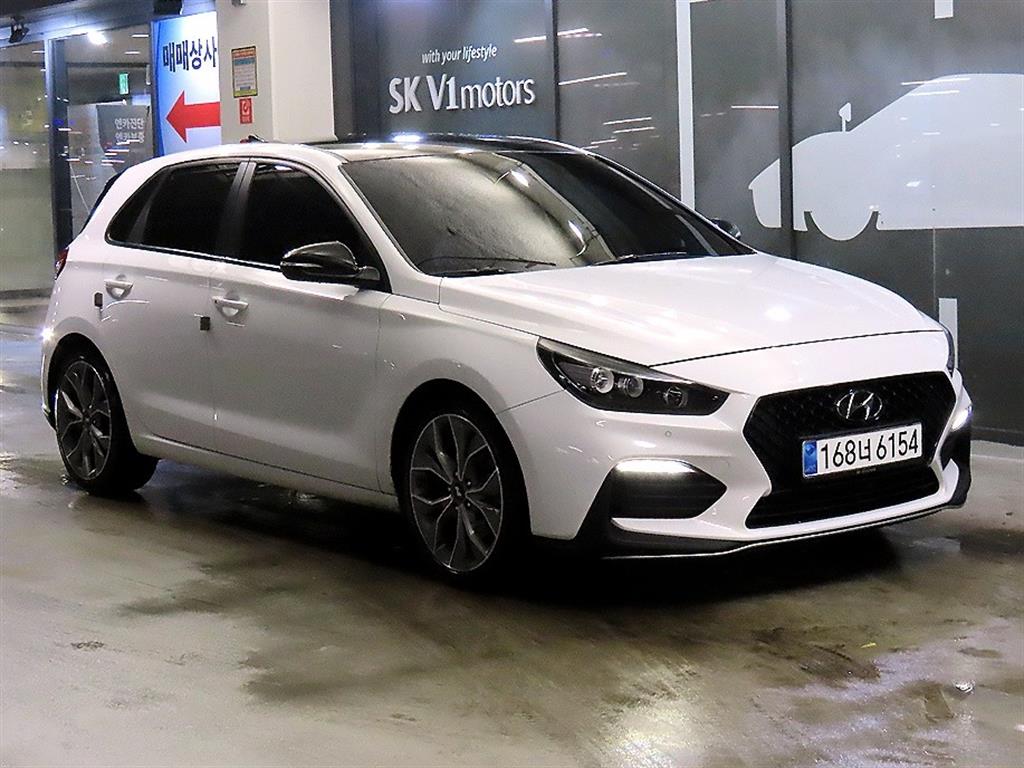 HYUNDAI i30 2019 Blanco - Importación desde Corea - HF Imports Iquique - Foto 1