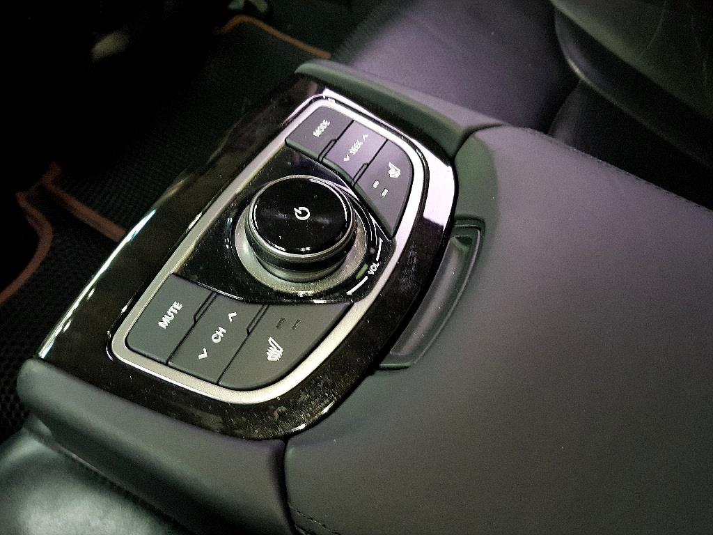 HYUNDAI Grandeur 2012 Negro - Importación desde Corea - HF Imports Iquique - Foto 13