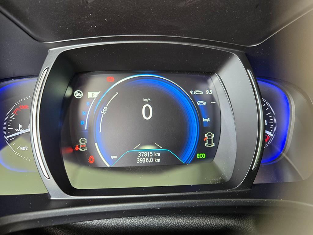 SAMSUNG QM6 - Vista 8