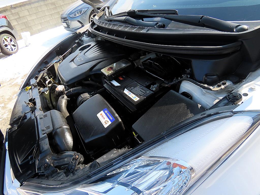 HYUNDAI Avante 2014 Blanco - Importación desde Corea - HF Imports Iquique - Foto 16