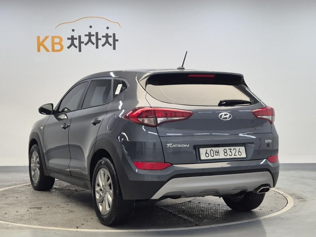 HYUNDAI Tucson - Vista 2