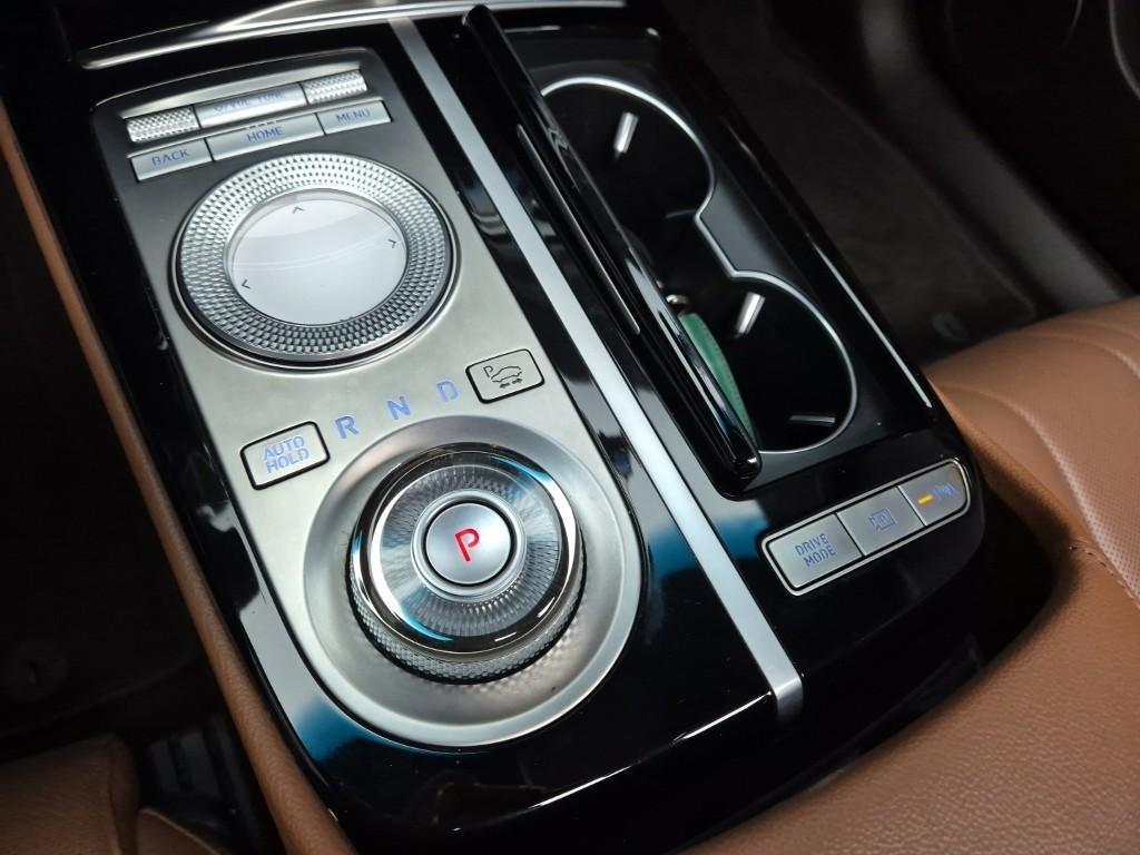 Genesis G80 - Vista 11