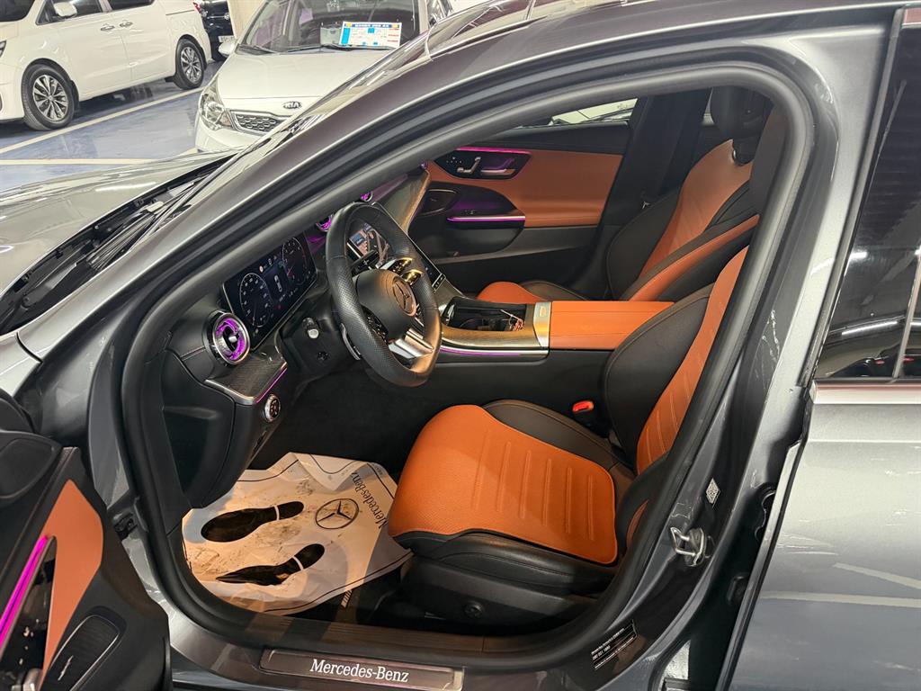 Mercedes Benz C Class - Vista 10