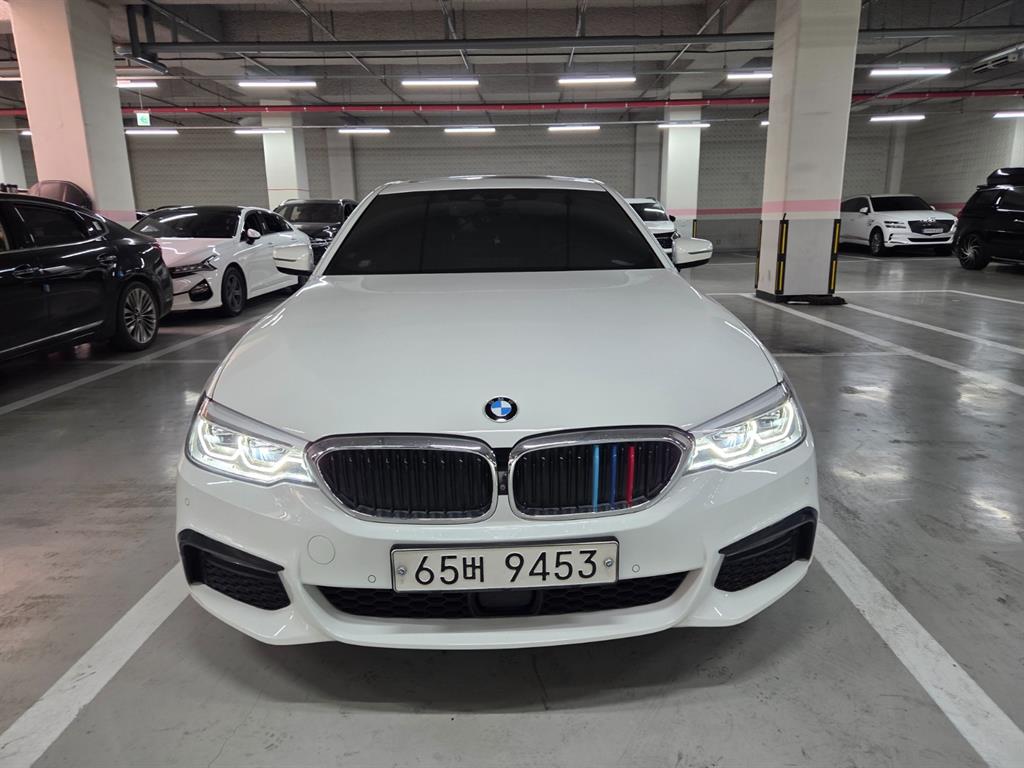 BMW 5 Series 2018 Blanco - Importación desde Corea - HF Imports Iquique - Foto 1