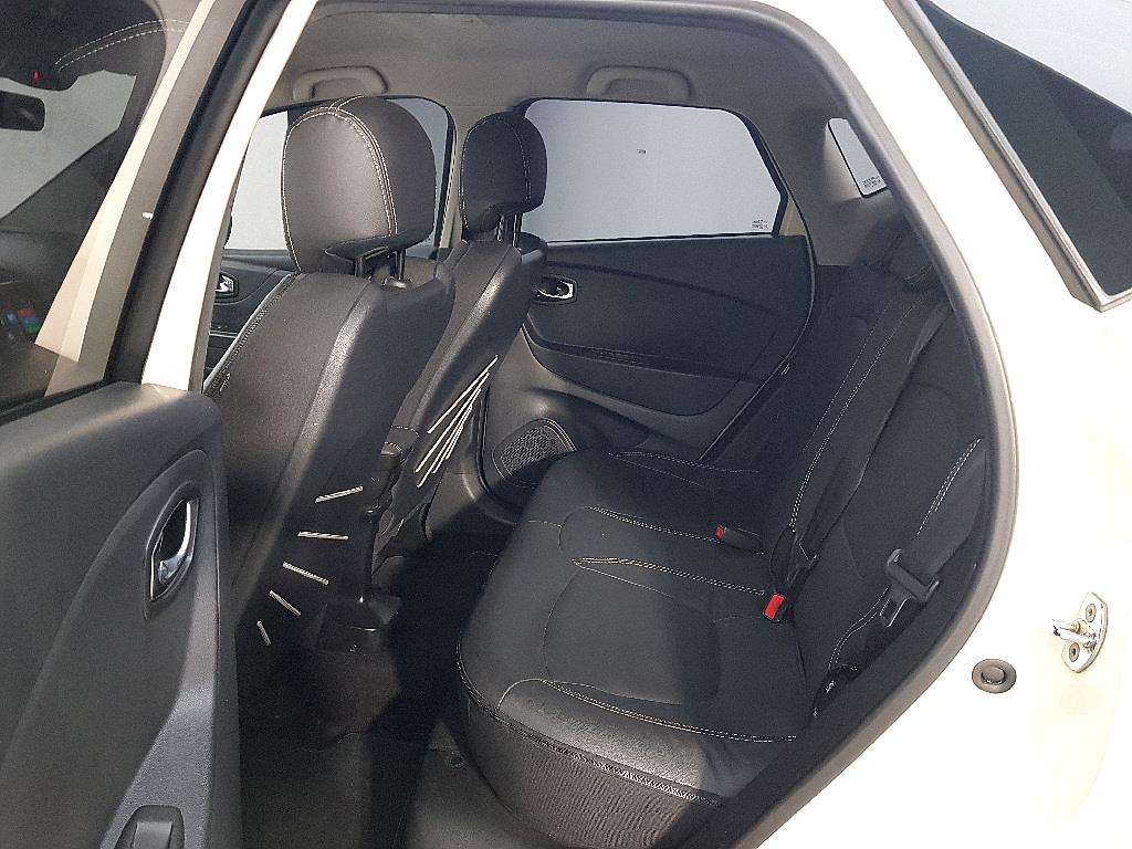 SAMSUNG QM3 - Vista 9