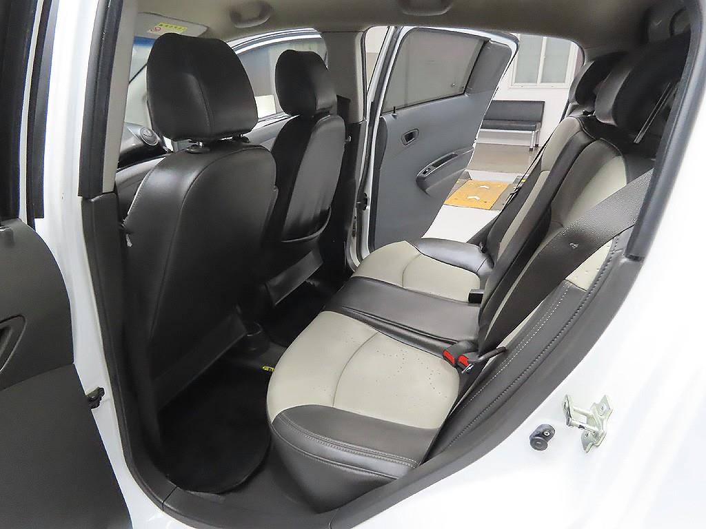 Chevrolet Spark 2012 Blanco - Importación desde Corea - HF Imports Iquique - Foto 8