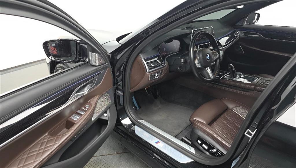 BMW 7 Series - Vista 12