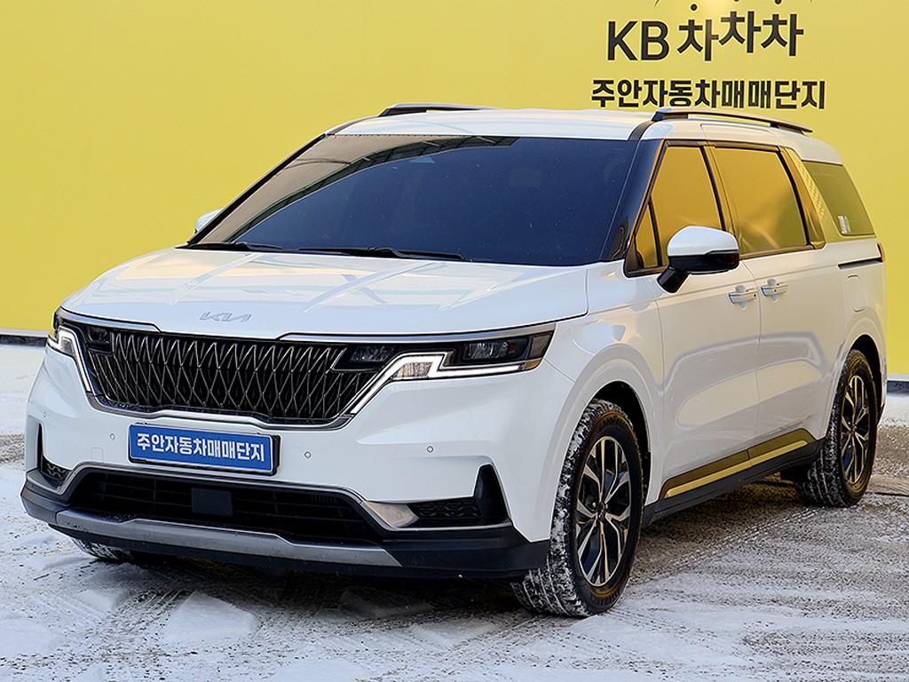 KIA Carnival - Vista 3