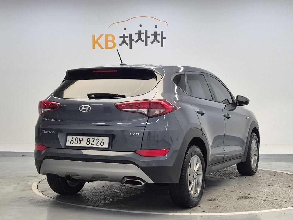 HYUNDAI Tucson - Vista 3