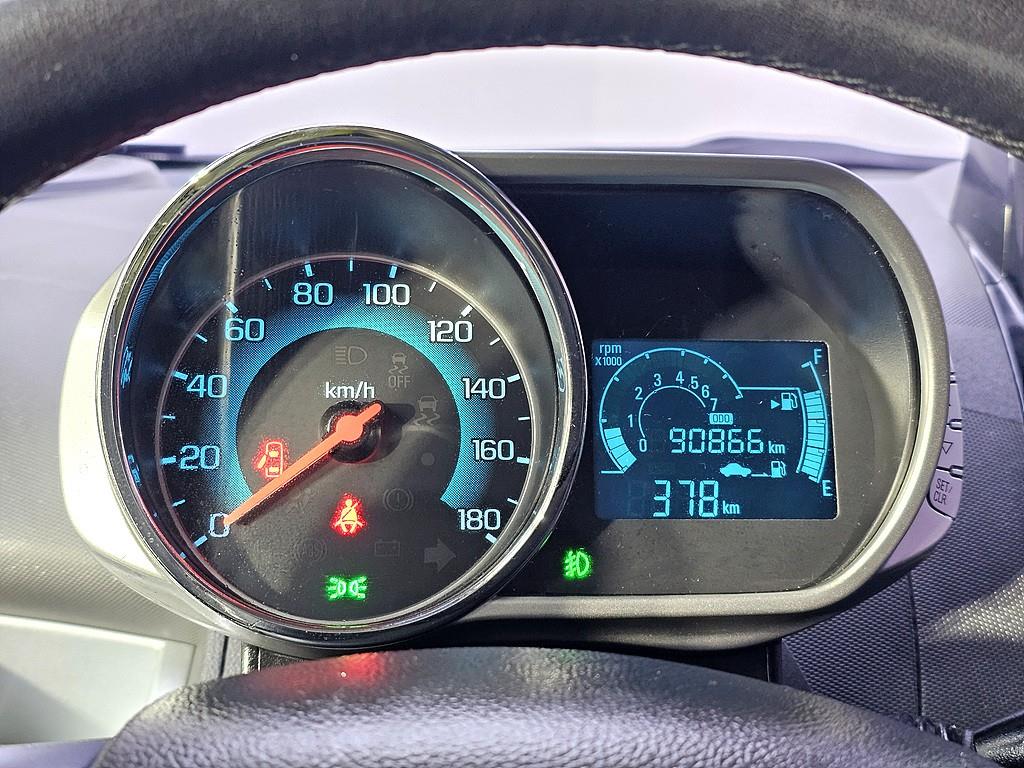 Chevrolet Spark - Vista 7