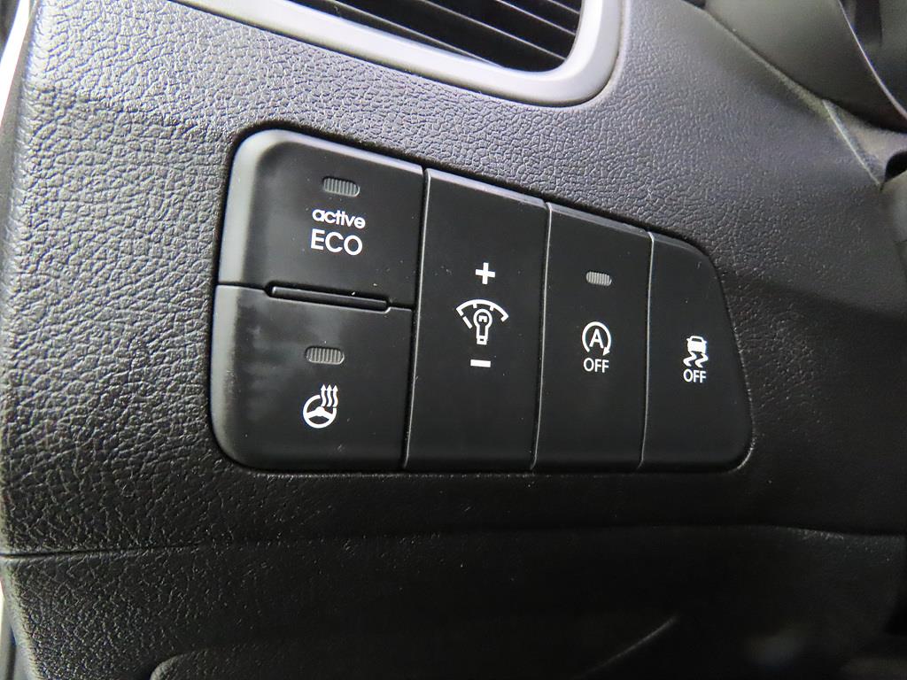 HYUNDAI Avante - Vista 9