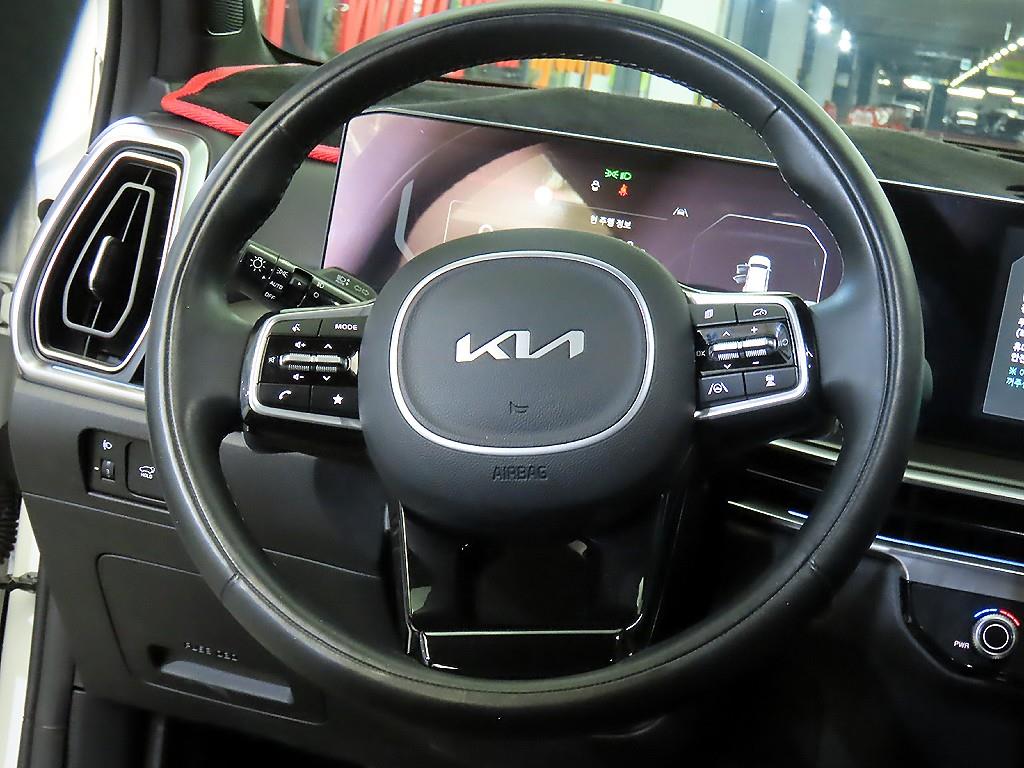 KIA Sorento - Vista 8