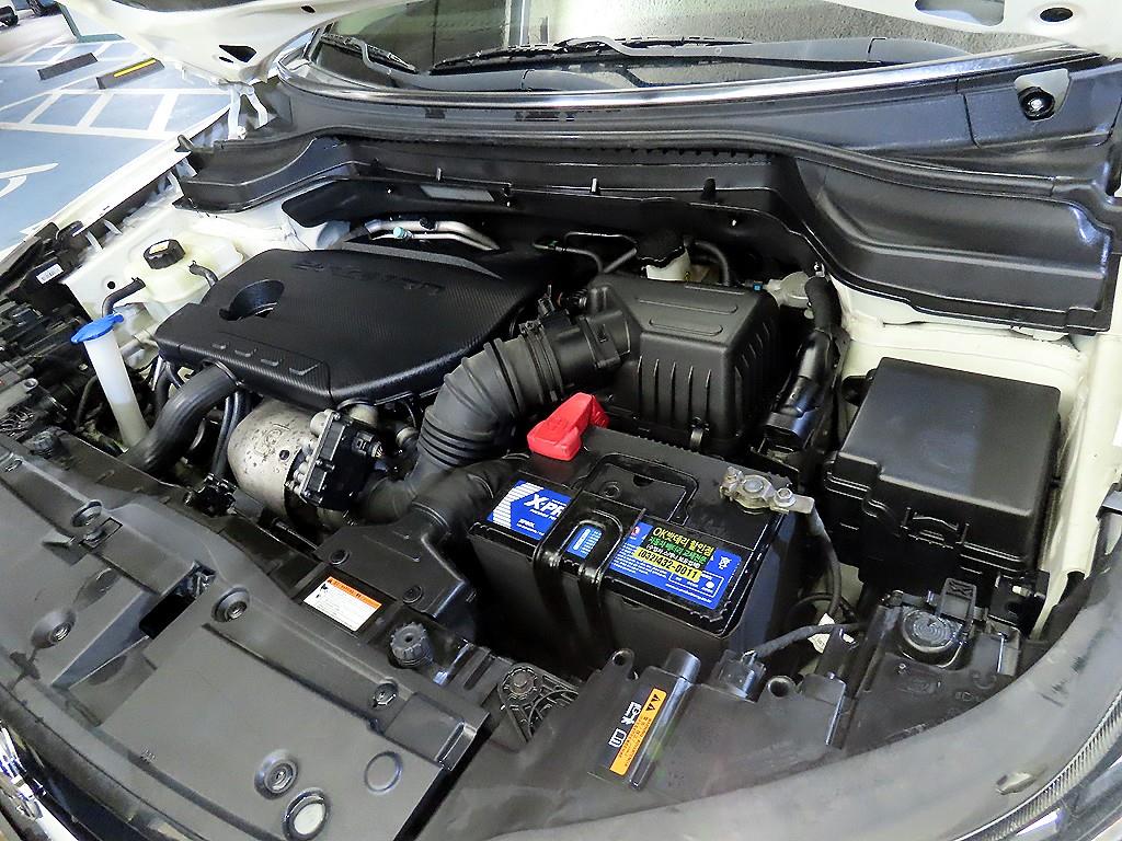 Ssangyong Tivoli 2016 Blanco - Importación desde Corea - HF Imports Iquique - Foto 19