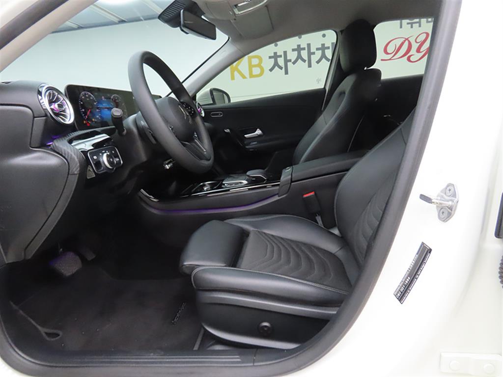 Mercedes Benz A Class - Vista 5