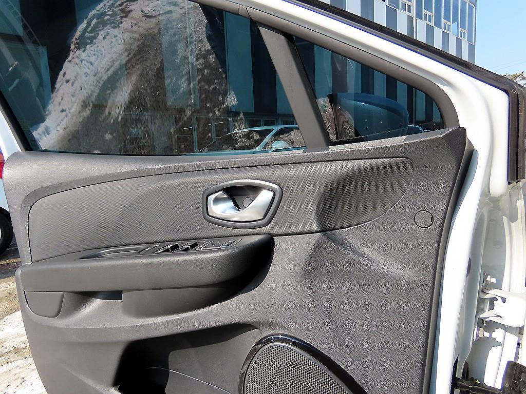 SAMSUNG Clio - Vista 11