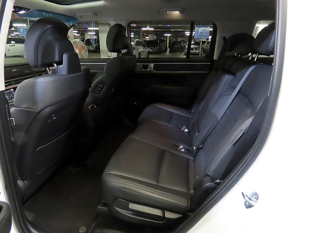 HYUNDAI Santa Fe - Vista 7