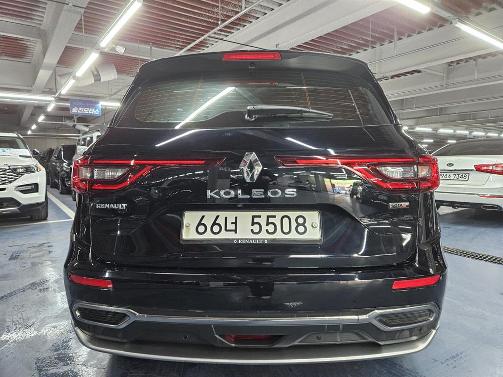 SAMSUNG QM6 - Vista 5