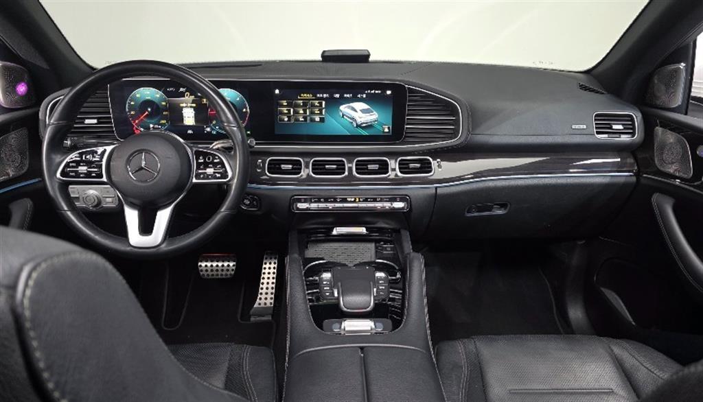 Mercedes Benz GLE Class - Vista 6