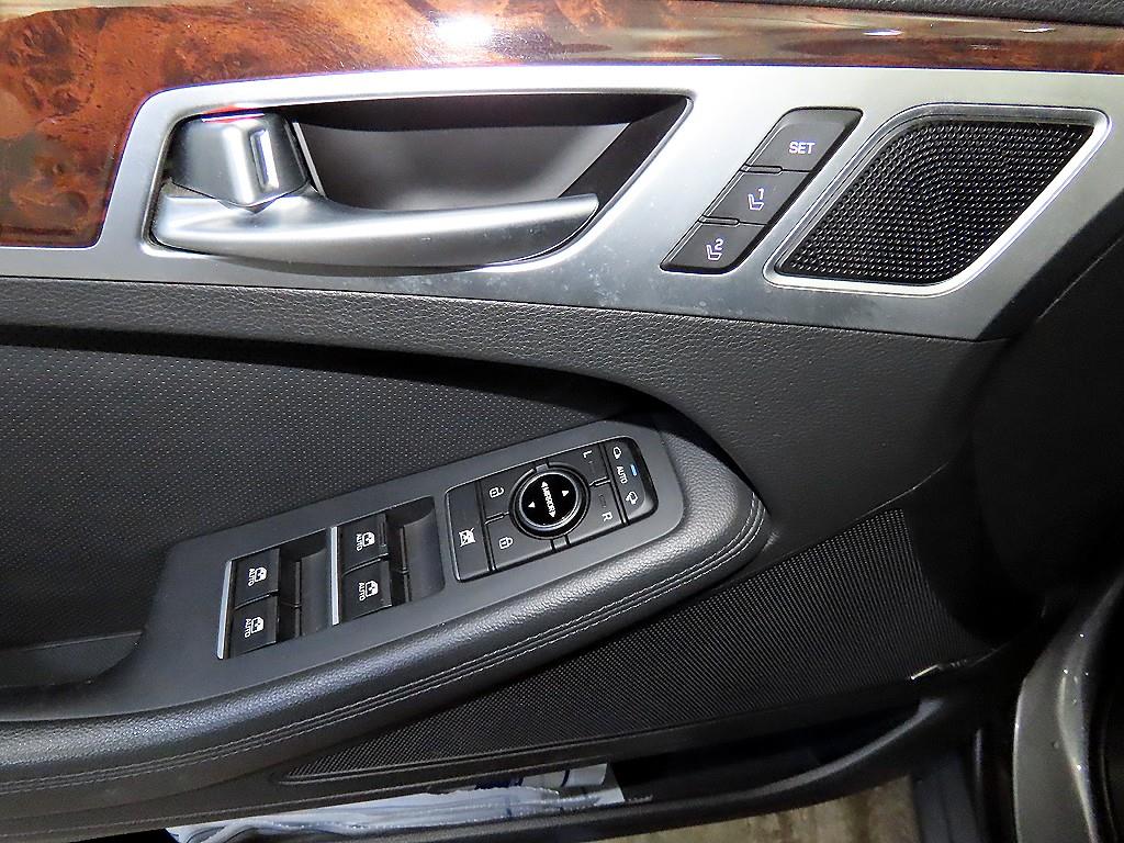 HYUNDAI Genesis 2016 Gris - Importación desde Corea - HF Imports Iquique - Foto 13