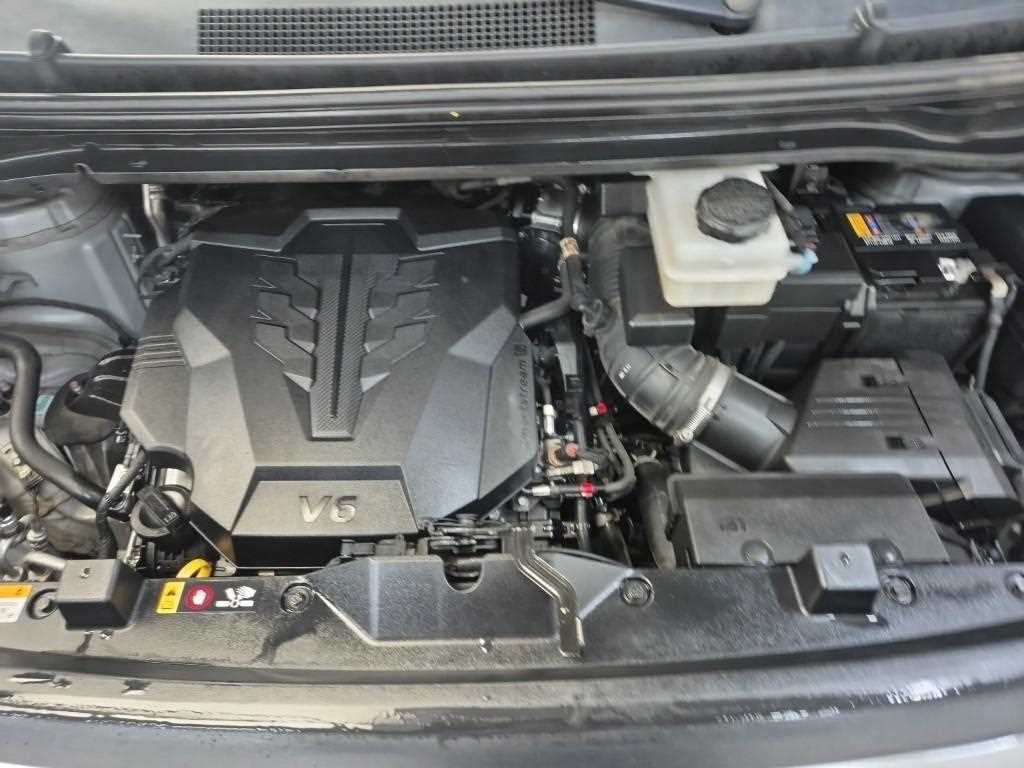 HYUNDAI Staria - Vista 5