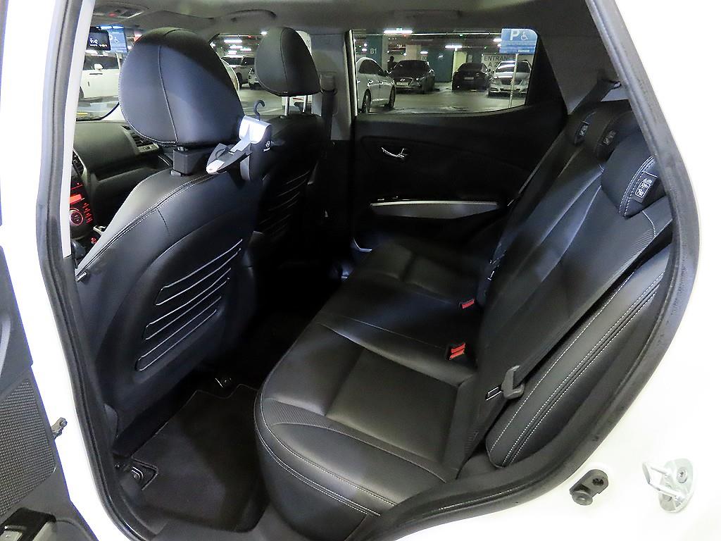 Ssangyong Tivoli - Vista 7