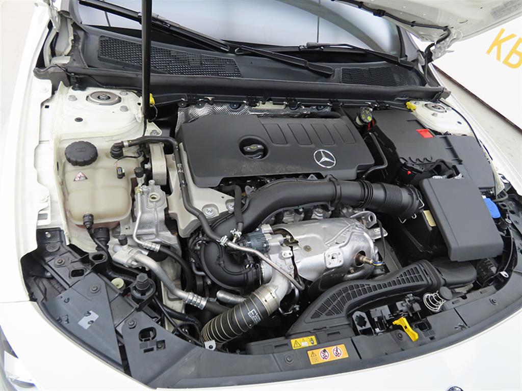 Mercedes Benz A Class 2020 Blanco - Importación desde Corea - HF Imports Iquique - Foto 19