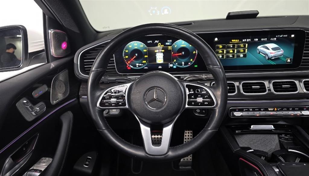 Mercedes Benz GLE Class - Vista 12