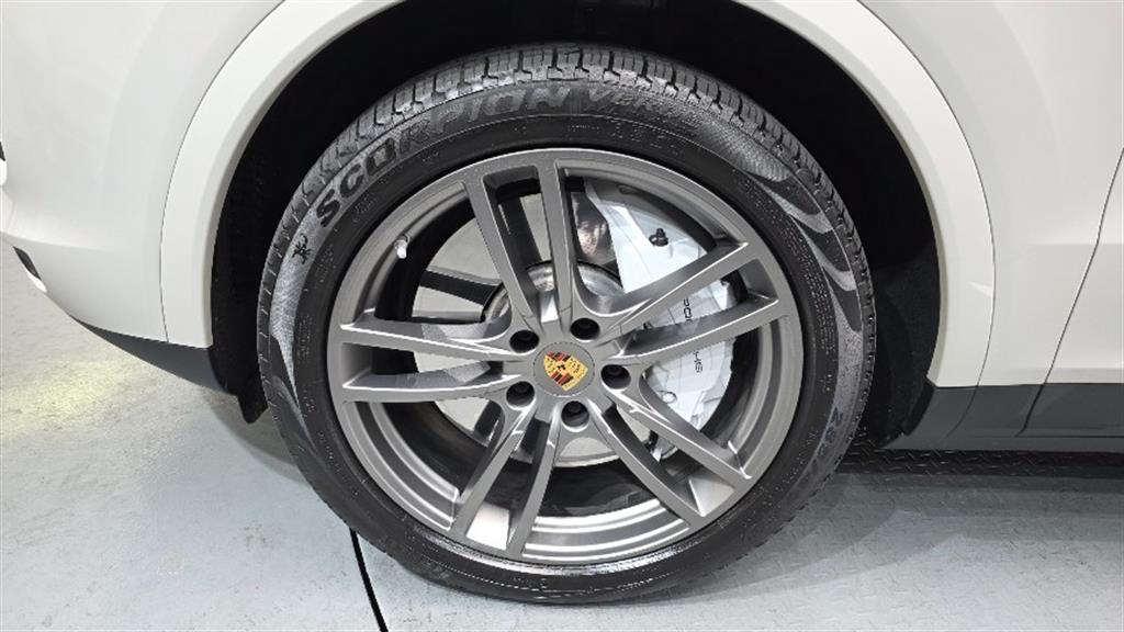 Porsche Cayenne - Vista 5