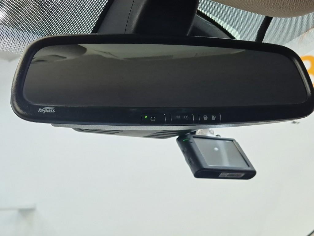 SAMSUNG QM6 2020 Blanco - Importación desde Corea - HF Imports Iquique - Foto 17