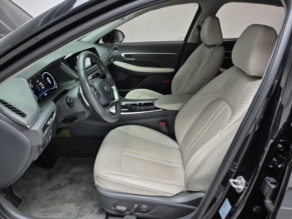 HYUNDAI Sonata - Vista 11