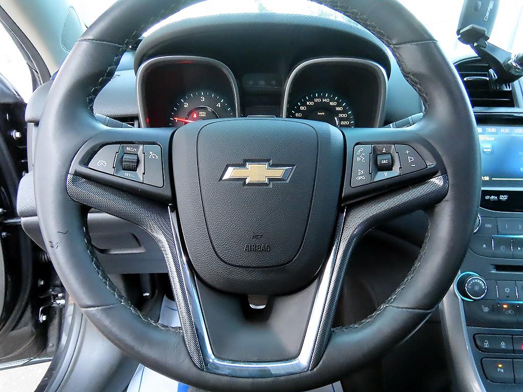 Chevrolet Malibu - Vista 8