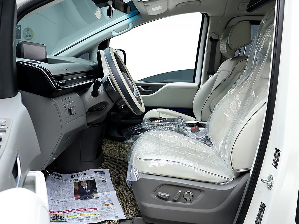HYUNDAI Staria 2023 Blanco - Importación desde Corea - HF Imports Iquique - Foto 11
