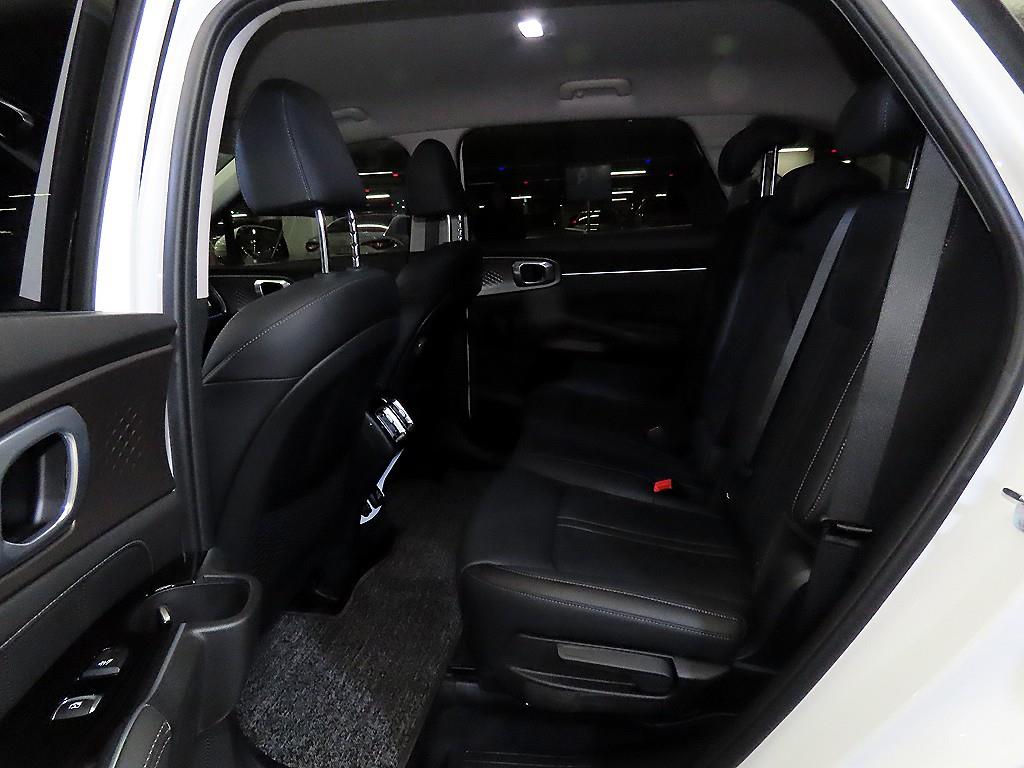 KIA Sorento - Vista 7