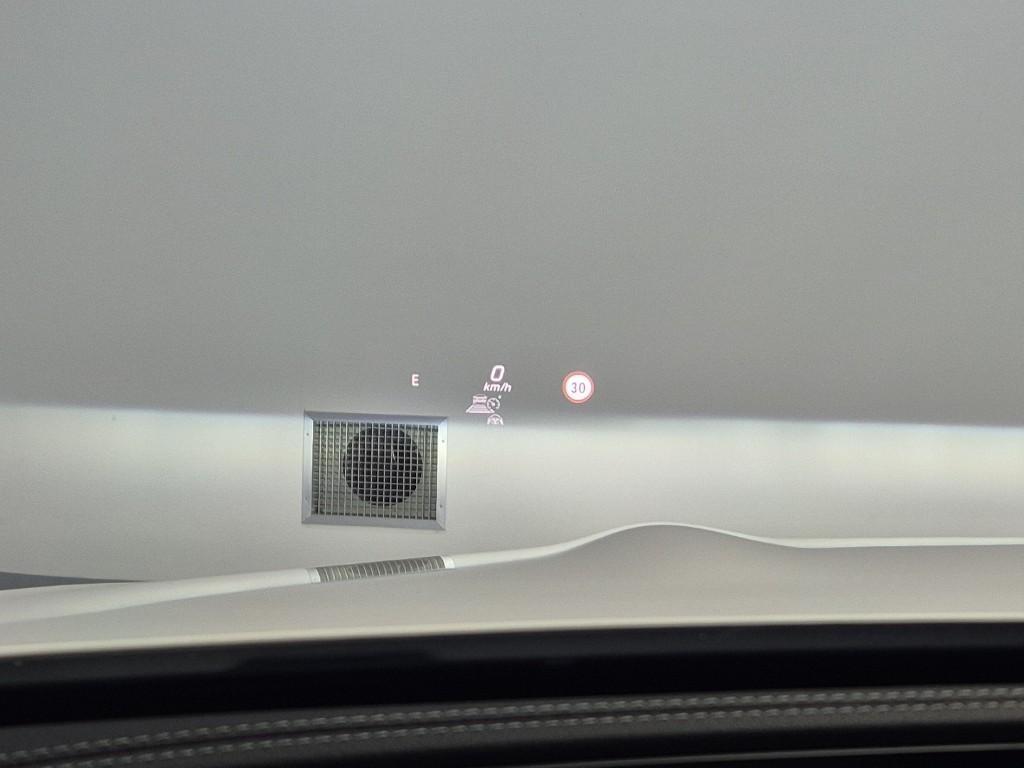 Mercedes Benz E class - Vista 11