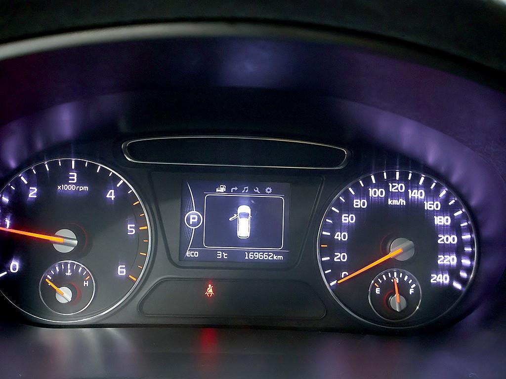 KIA Sorento - Vista 11