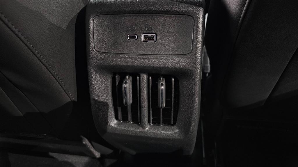 Chevrolet Trax 2024 Negro - Importación desde Corea - HF Imports Iquique - Foto 19