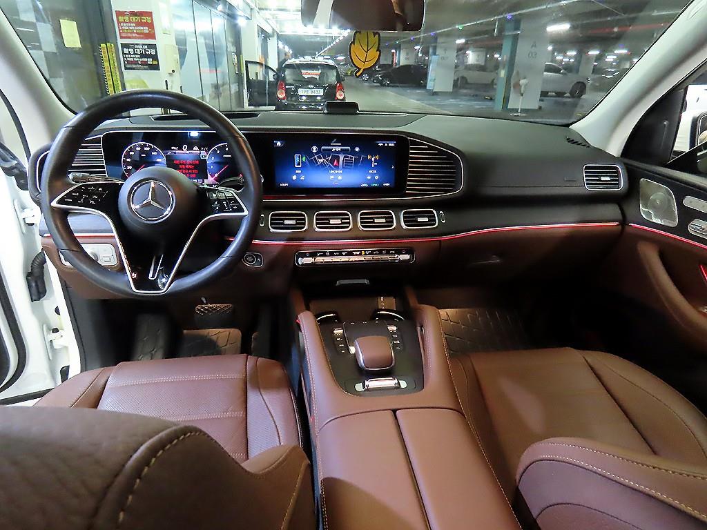 Mercedes Benz GLE Class - Vista 10