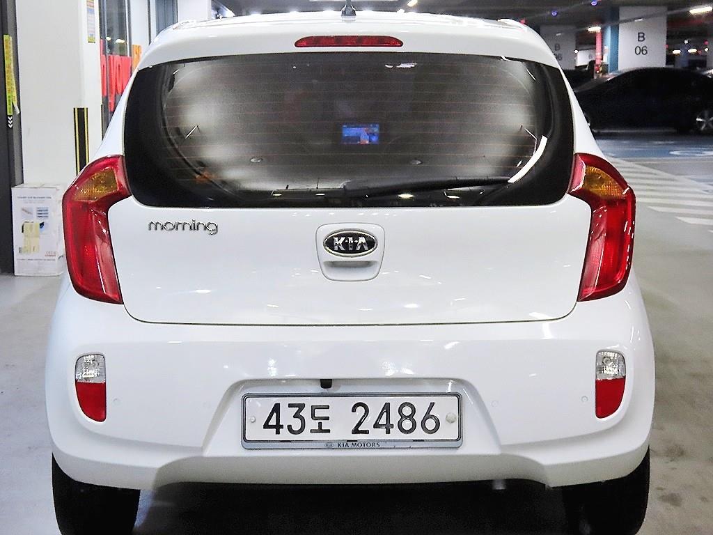 KIA Morning - Vista 5