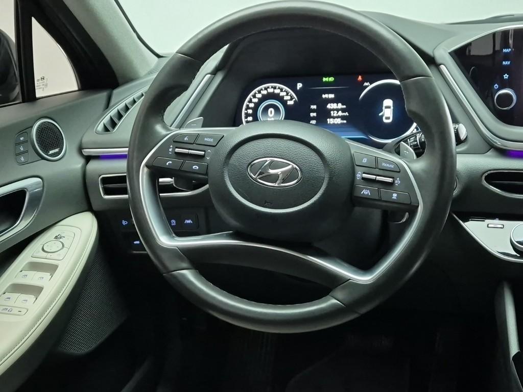 HYUNDAI Sonata - Vista 9