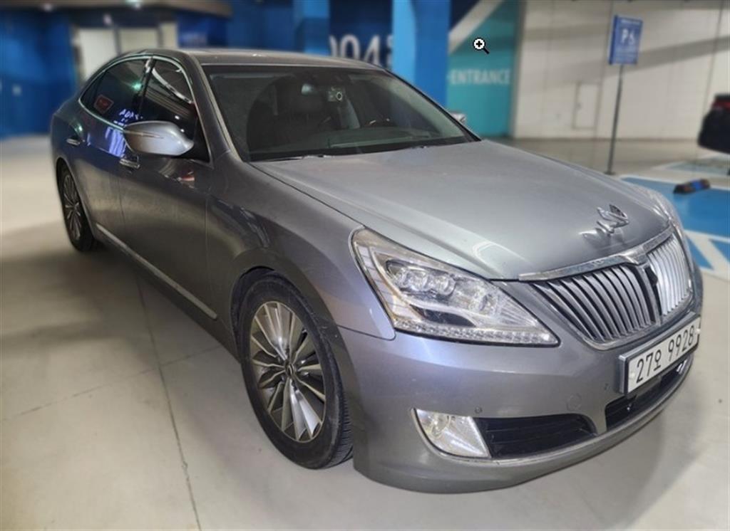 HYUNDAI Equus - Vista 2