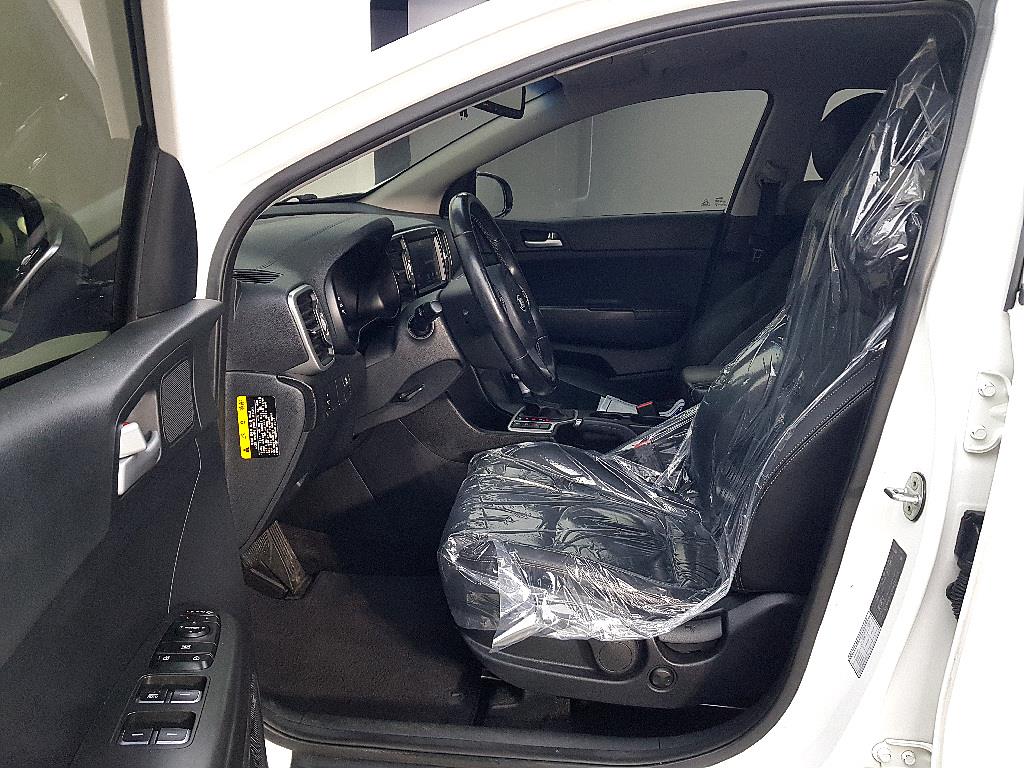 KIA Sportage - Vista 8