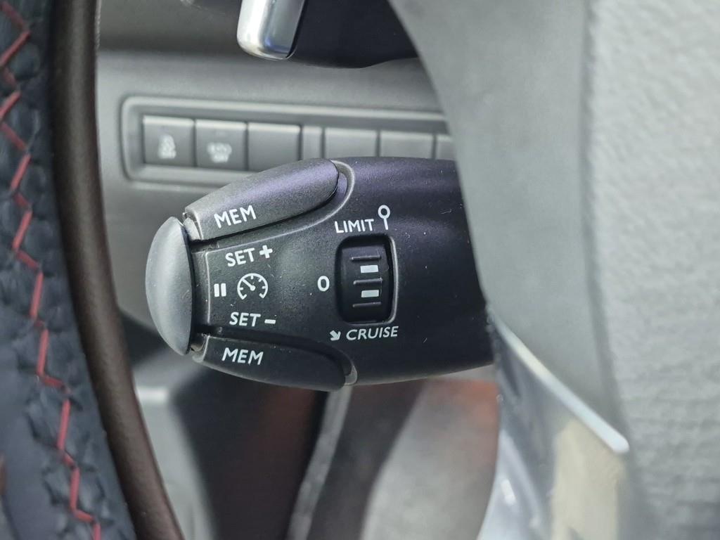 Peugeot 308 2017 Negro - Importación desde Corea - HF Imports Iquique - Foto 16