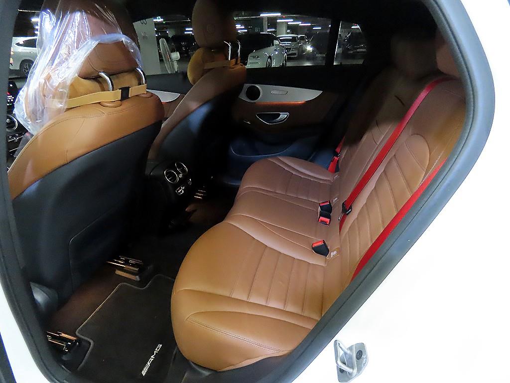 Mercedes Benz GLC Class - Vista 7