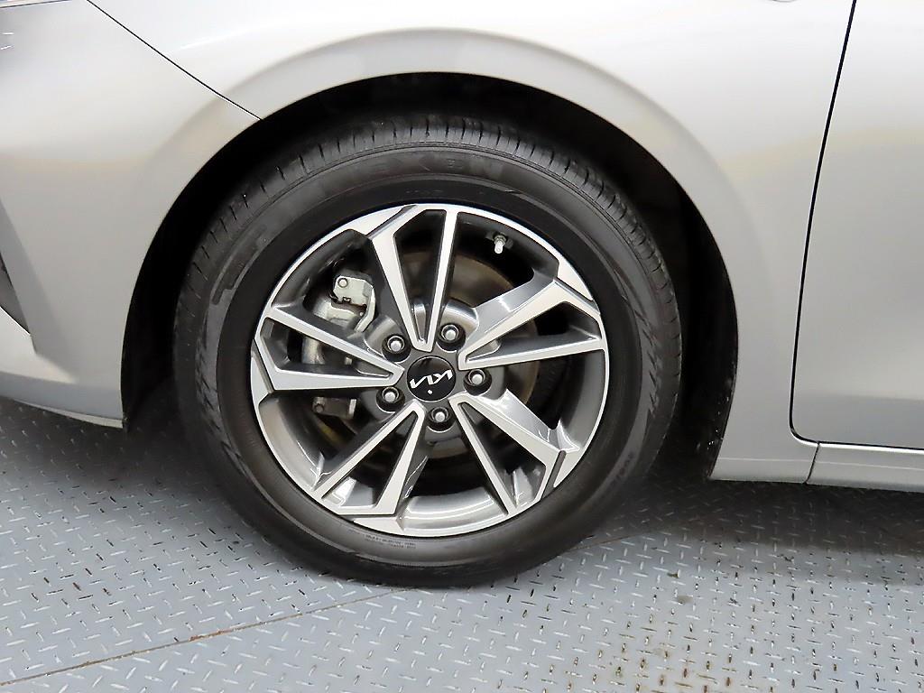 KIA K3 2022 Gris - Importación desde Corea - HF Imports Iquique - Foto 18