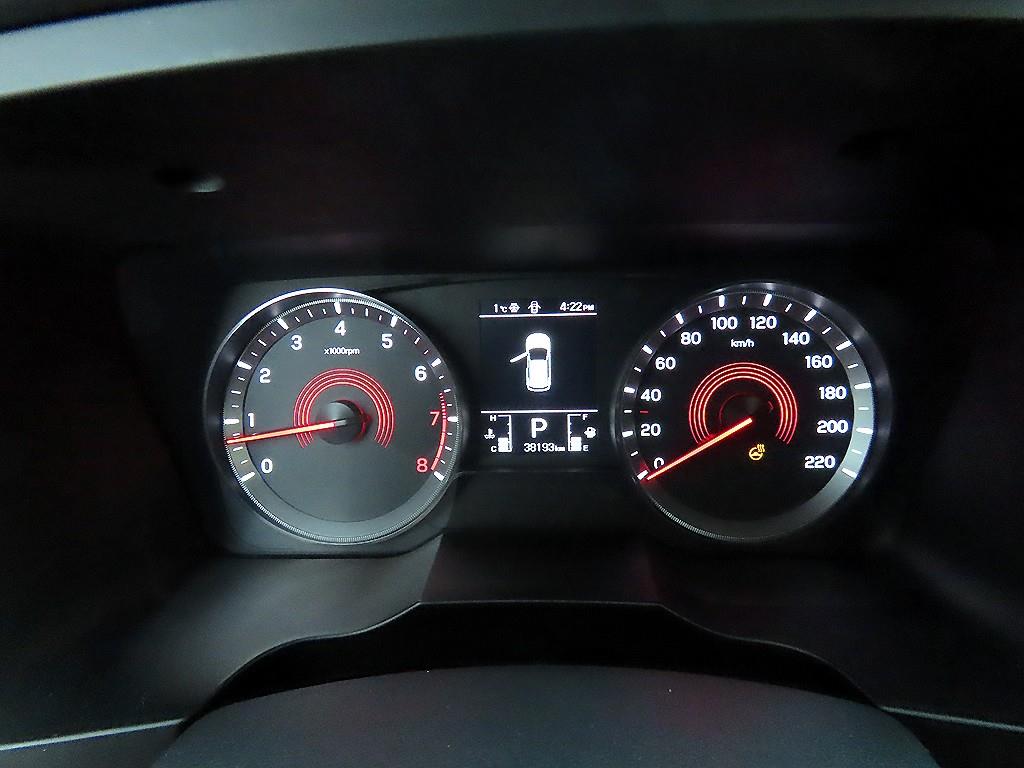 Ssangyong Korando - Vista 9