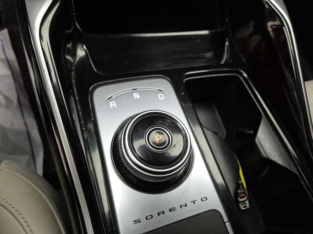 KIA Sorento - Vista 8