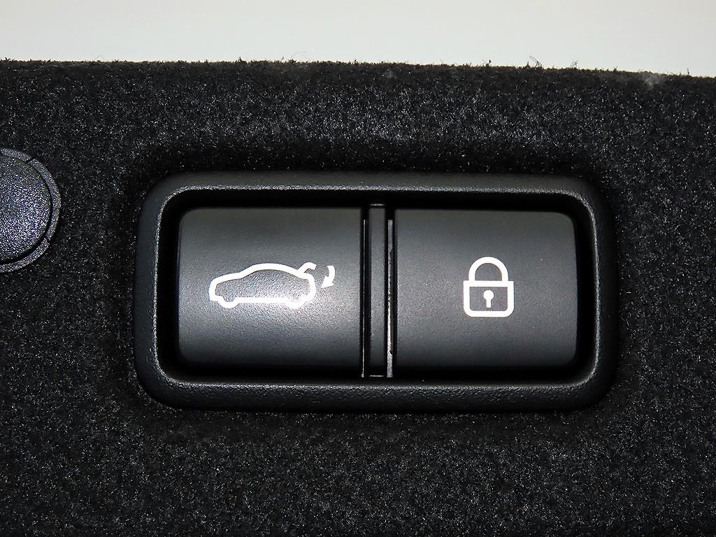 HYUNDAI Grandeur 2021 the color of pearl - Importación desde Corea - HF Imports Iquique - Foto 18