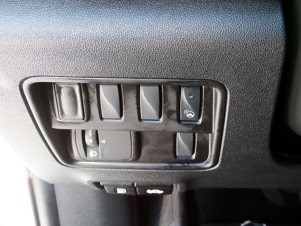 SAMSUNG QM6 - Vista 12